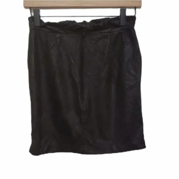 Coco + Jaimeson Mini Skirt Size Small Black Suede - Picture 5 of 9
